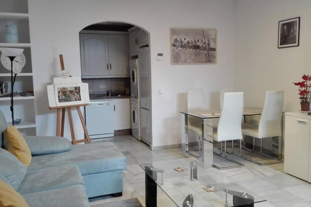 1 Minute From Cathedral. Feel The Heart Of Sevilla Bagian luar foto