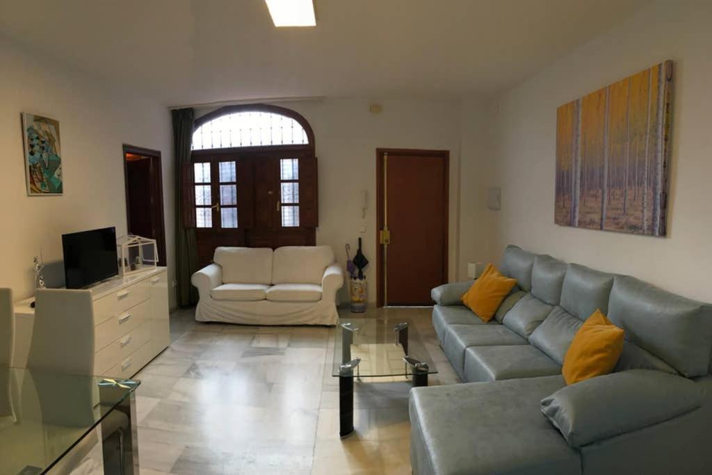 1 Minute From Cathedral. Feel The Heart Of Sevilla Bagian luar foto