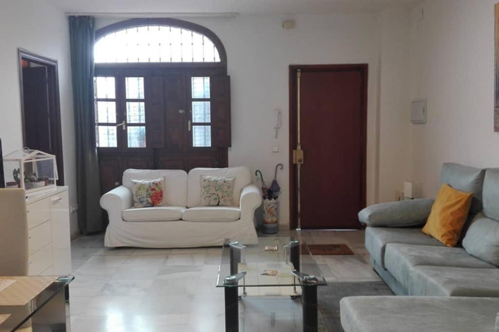 1 Minute From Cathedral. Feel The Heart Of Sevilla Bagian luar foto
